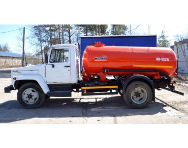 Оборудование КО-503 с цистерной 4 м3 на ГАЗ 3309